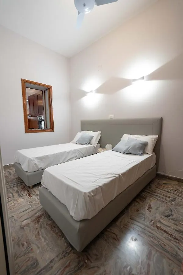 I Due Balconcini By Dimorra Apartment Naples