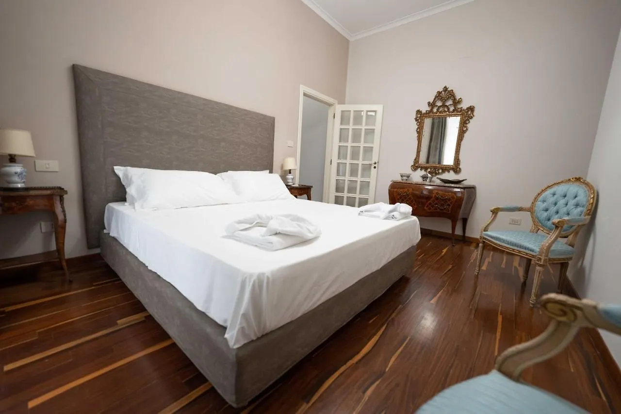 I Due Balconcini By Dimorra Apartment Naples