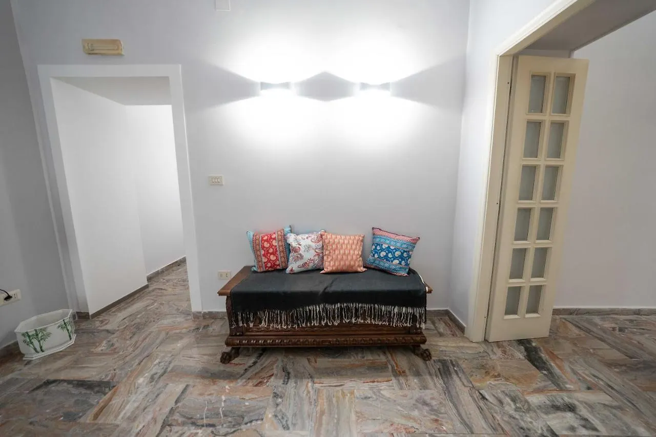 I Due Balconcini By Dimorra Apartment Naples